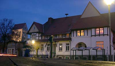 Kirche und Gemeindehaus 11/2005